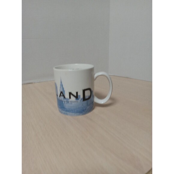 Starbucks Coffee Mug Barista 2002 Skyline Series Cleveland Rocks 10 Ounces - Picture 3 of 6